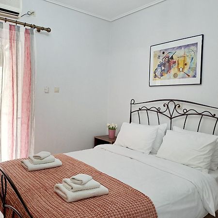 Bright Apartment In Nea Palatia • Oropos Exterior foto